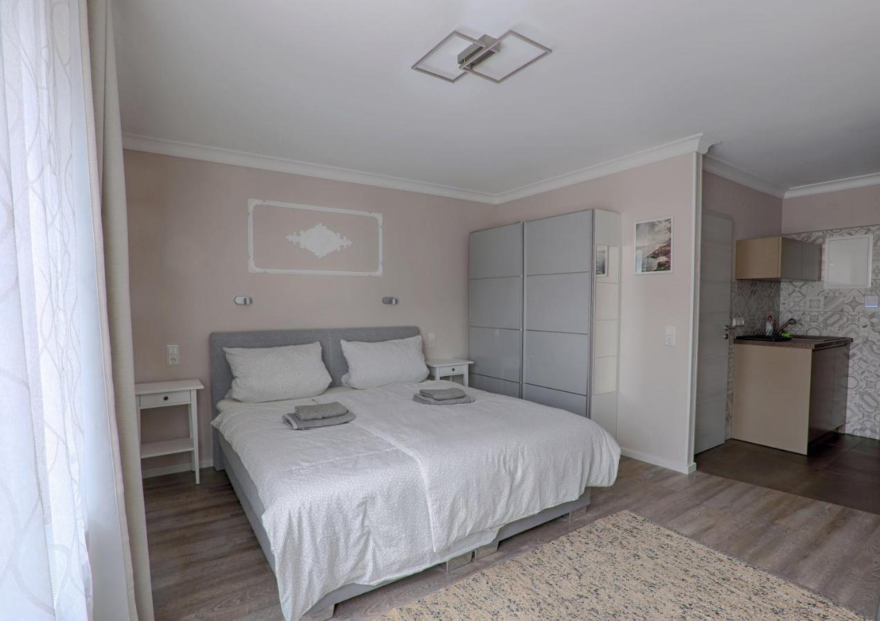 H-Apartments Bismarckstrasse Treviri Esterno foto